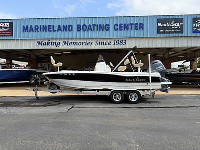 BOATZON | NauticStar 211 Hybrid 2022 BOATZON | NauticStar 211 Hybrid 2022