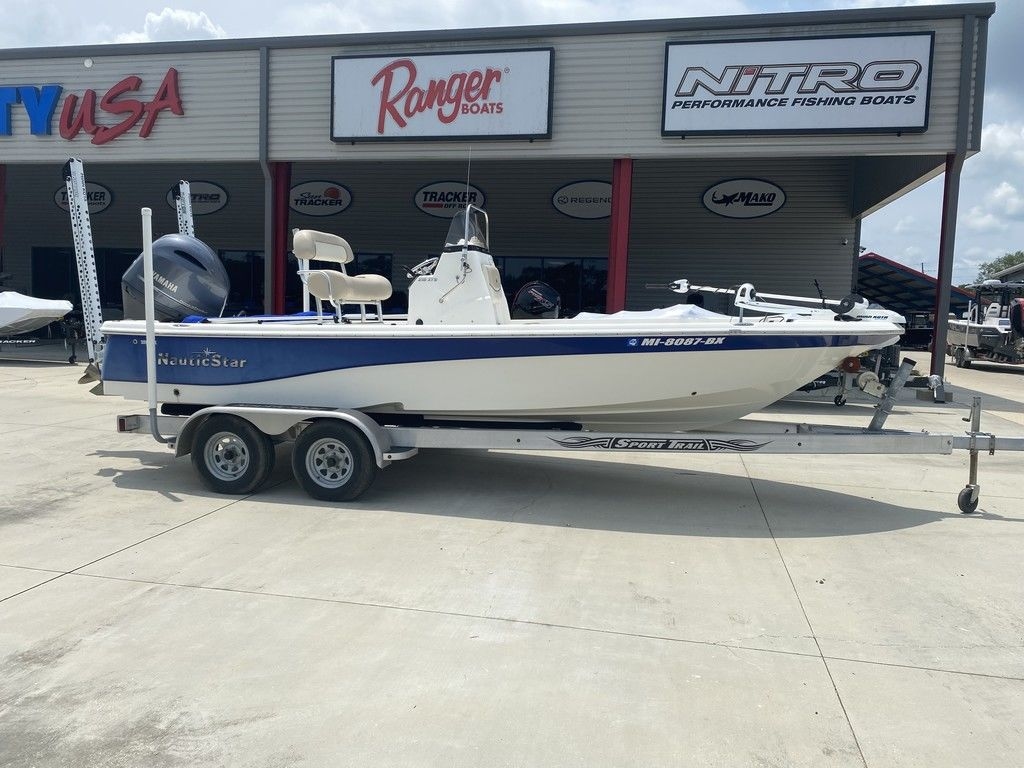 2017 NauticStar 215 XTS - Sold Boat