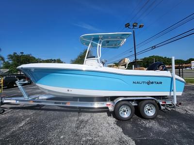 BOATZON | NauticStar 222 OSL 2025