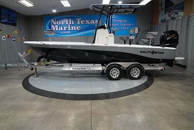 BOATZON | NauticStar 224 Bay 2025 BOATZON | NauticStar 224 Bay 2025