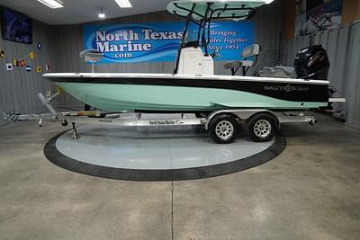 BOATZON | NauticStar 224 Bay 2025 BOATZON | NauticStar 224 Bay 2025