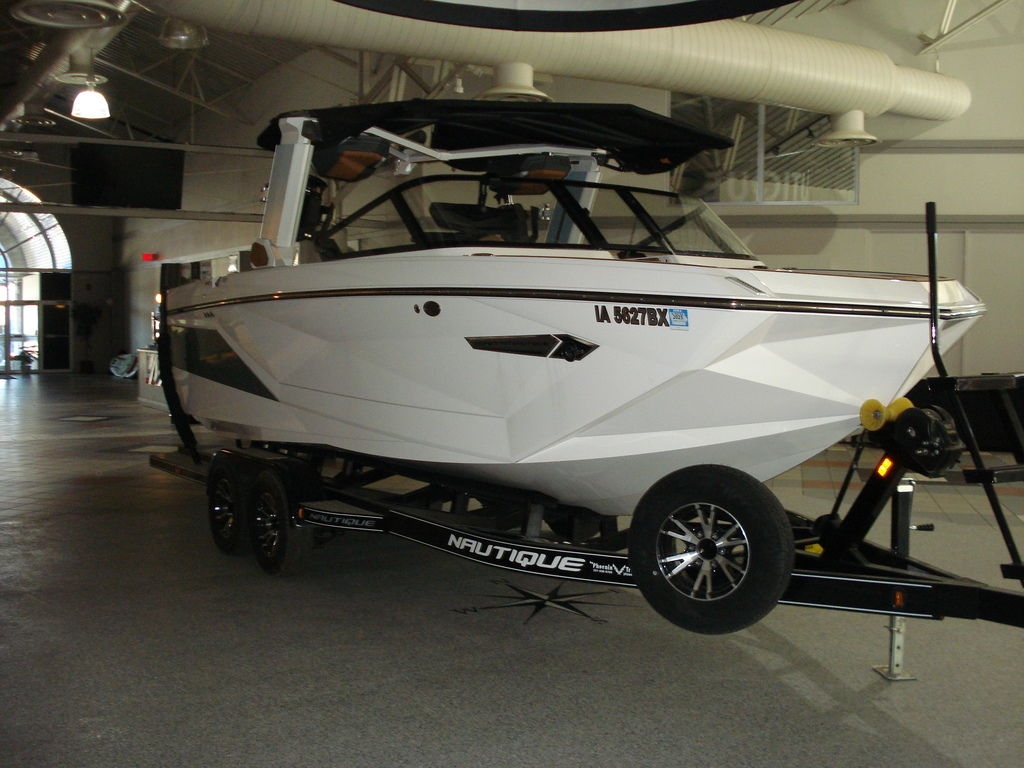 2024 Nautique Super Air Nautique G23 - Sold Boat