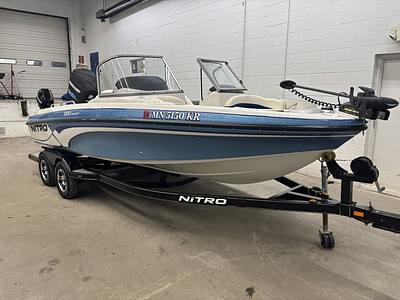 BOATZON | NITRO 290 SPORT 2010