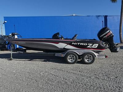 BOATZON | Nitro Z Series Z  8 2013