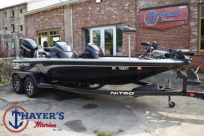 BOATZON | Nitro Z Series Z8 2010