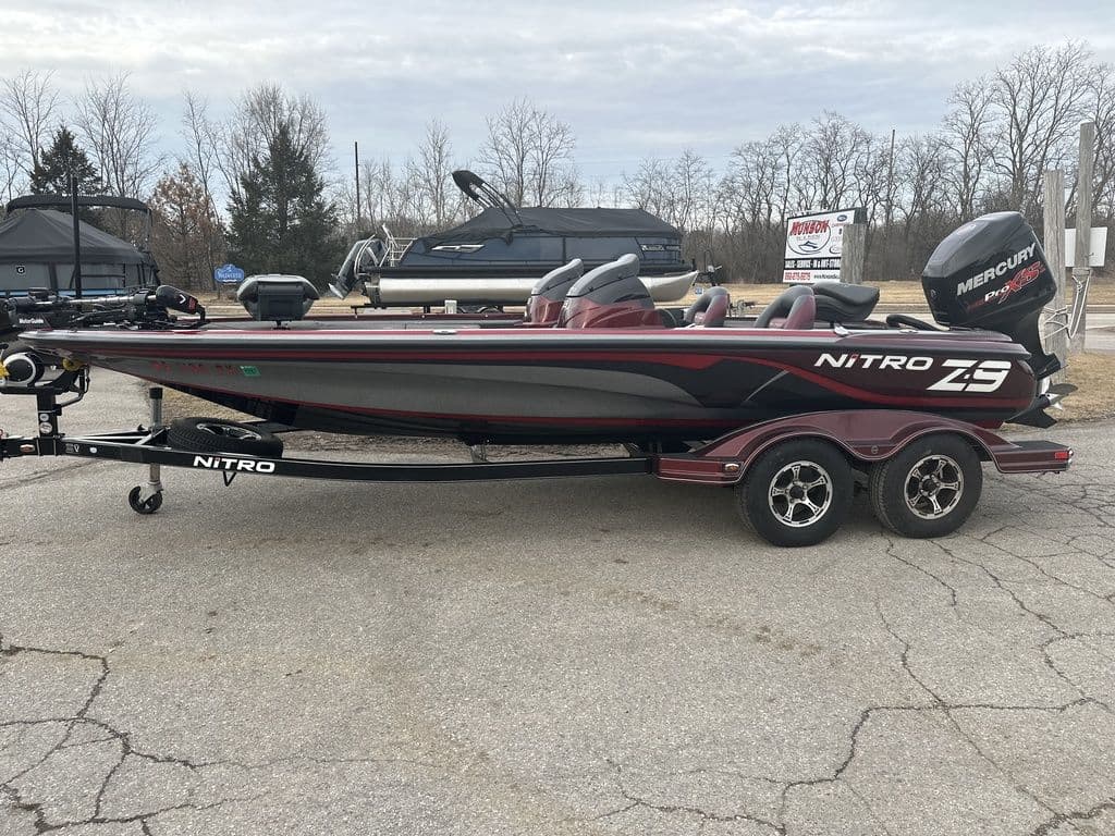 Nitro Z Series Z9 2015