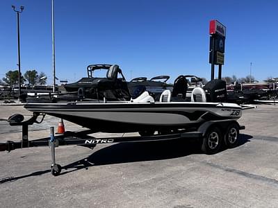 BOATZON | Nitro Z18 2017 BOATZON | Nitro Z18 2017