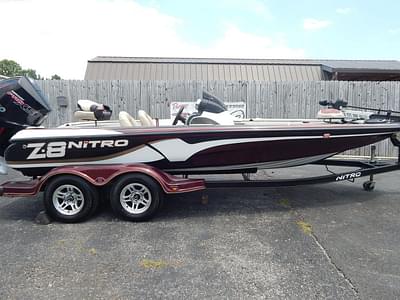 BOATZON | Nitro z8 2010 BOATZON | Nitro z8 2010