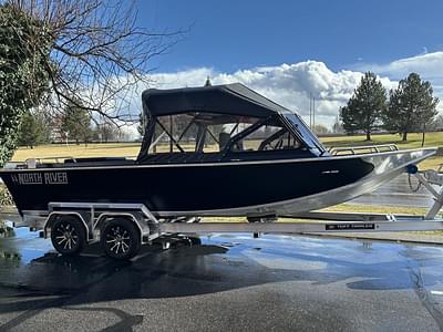 BOATZON | NORTH RIVER Commander 22 2024