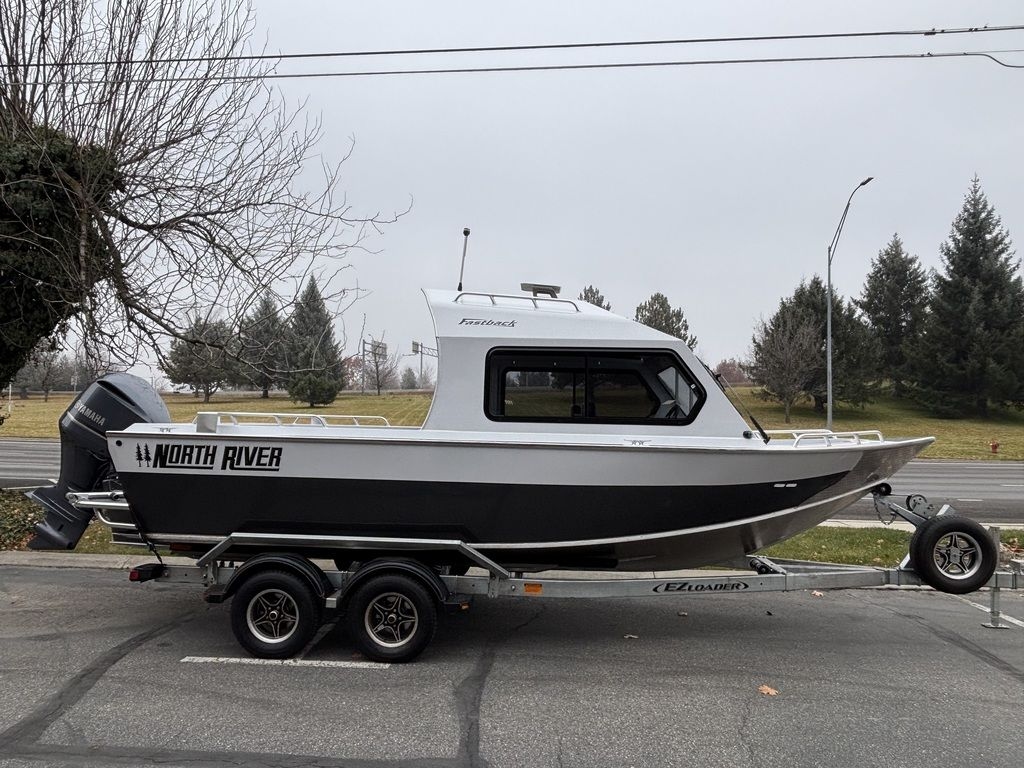 2025 NORTH RIVER SEAHAWK FASTBACK 22 - Sold Boat