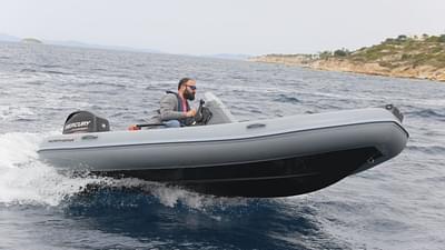 BOATZON | Northstar Axis 42 2022