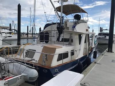 BOATZON | Pacific Seacraft 38T Fast Trawler 2000