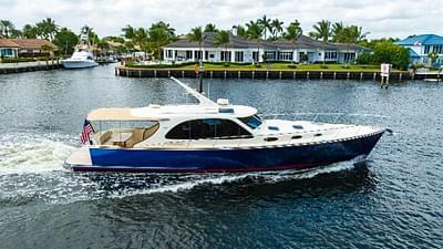 BOATZON | Palm Beach Motor Yachts PB52 2015