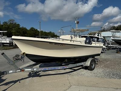 BOATZON | Parker 1801 Center Console 2004