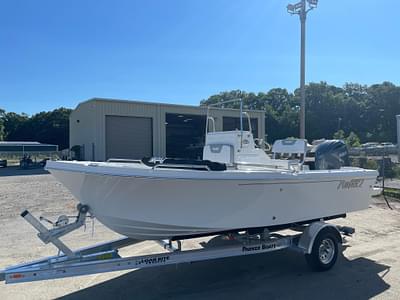 BOATZON | Parker 18SE Center Console 2025