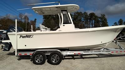 BOATZON | Parker 2400 Center Console 2024