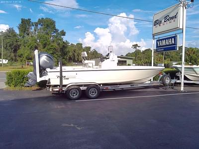 BOATZON | 2025 Pathfinder 2200 TRS