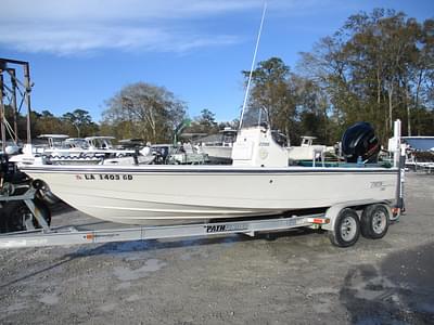 BOATZON | Pathfinder 2200 Xl 2011