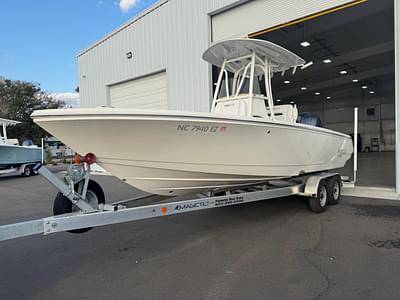 BOATZON | Pathfinder 2400 TRS 2023