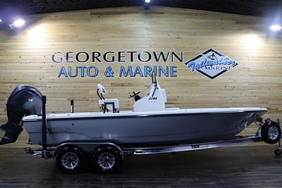 BOATZON | Pathfinder Boats 2200 TRS 2025
