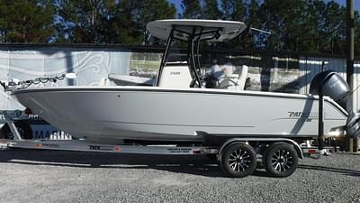 BOATZON | Pathfinder Boats 2400 TRS 2025