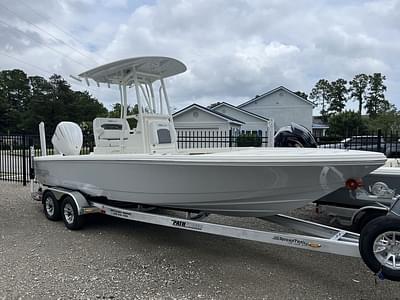 BOATZON | Pathfinder Boats 2500 Hybrid 2024