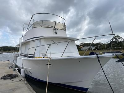 BOATZON | Pearson 43 Trawler 1985