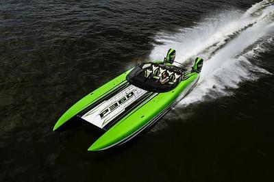 BOATZON | Performance Powerboats P360 2025