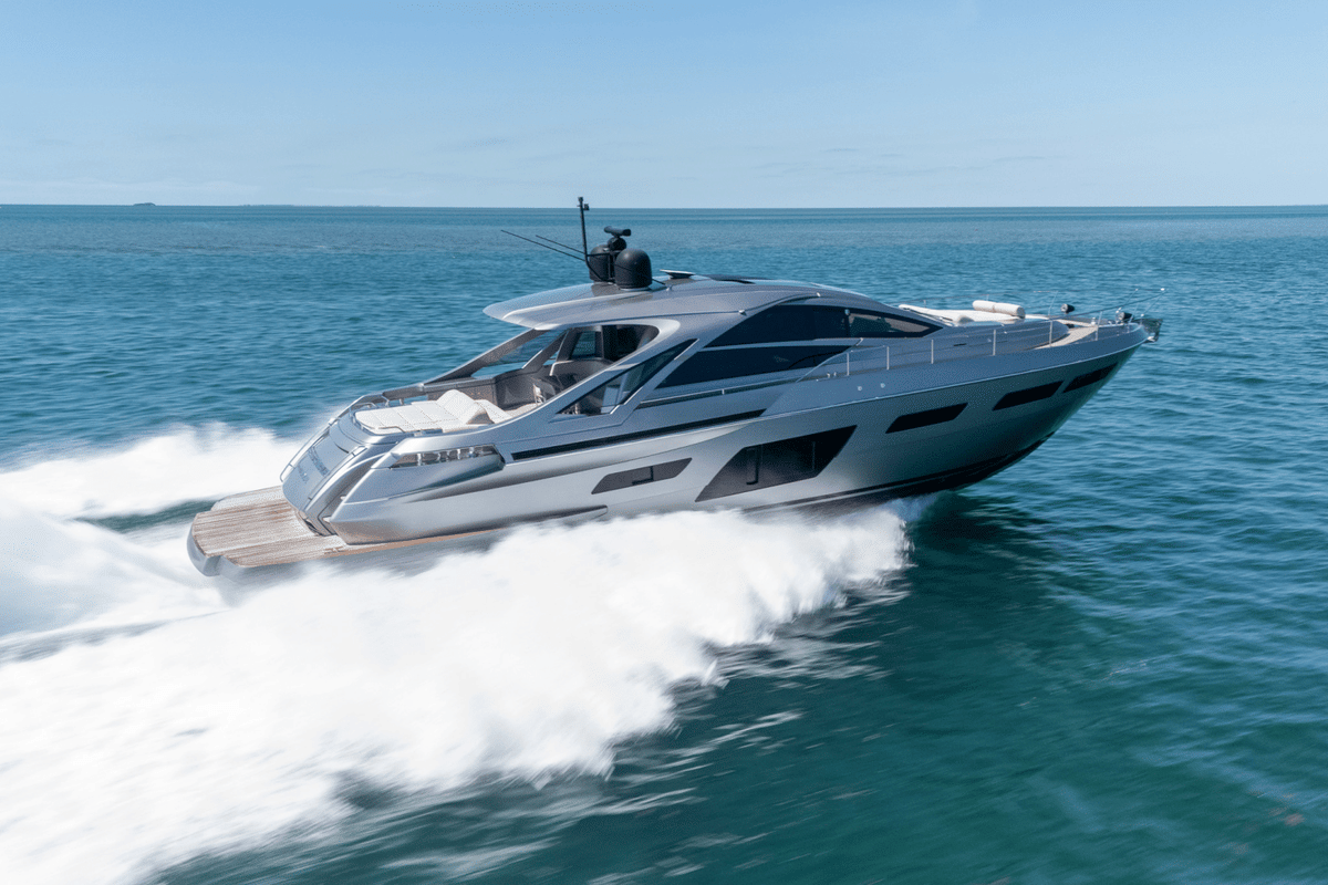 2020 Pershing 7X - Sold Boat