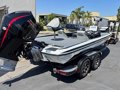 BOATZON | Phoenix 721 ProXP 2023 BOATZON | Phoenix 721 ProXP 2023