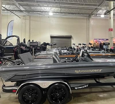 BOATZON | Phoenix Bass Boats 21 XE 2024