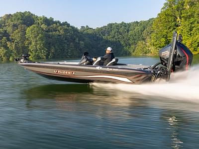 BOATZON | Phoenix Bass Boats 721 PRO XP 2024