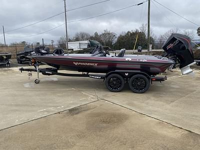 BOATZON | Phoenix Bass Boats 721 ZXL 2025