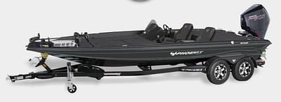 BOATZON | Phoenix Bass Boats 721 ZXL 2025