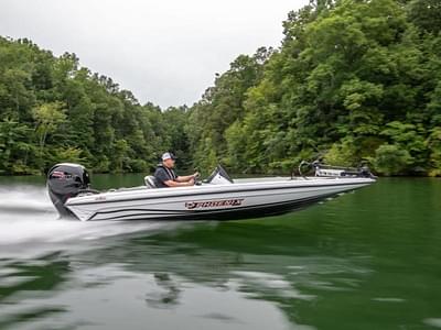 BOATZON | Phoenix Bass Boats 818 PRO 2025