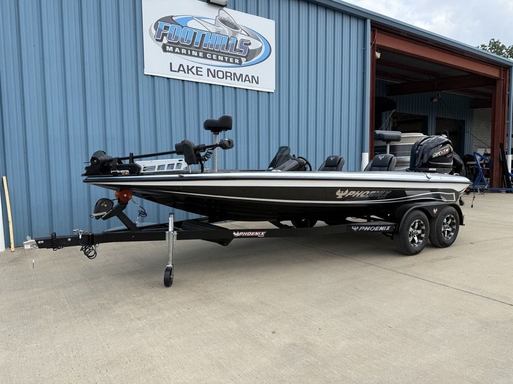 New Phoenix Bass Boats 819 ZXL 2025 for sale in Morganton, North