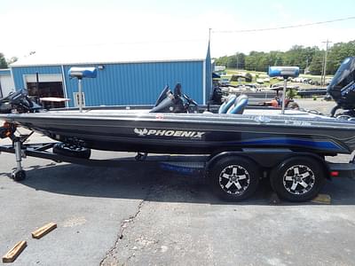 BOATZON | Phoenix Bass Boats 920 Elite 2022