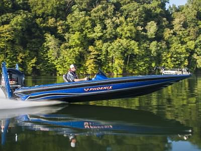 BOATZON | Phoenix Bass Boats 920 Elite 2023