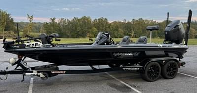 BOATZON | Phoenix Bass Boats 920 Elite 2024