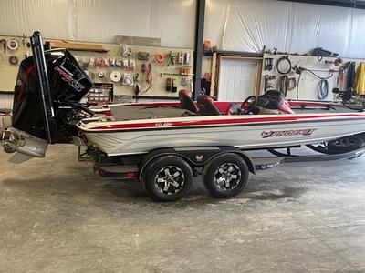 BOATZON | Phoenix Bass Boats 921 Elite 2023