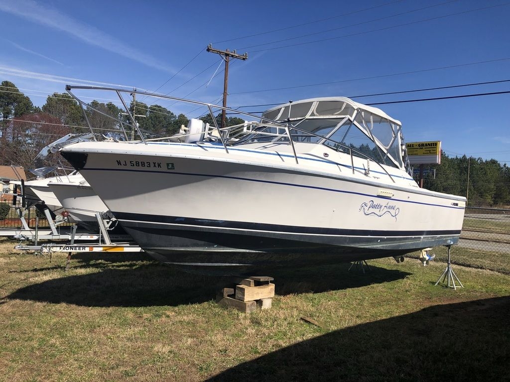 1983 Phoenix OFFSHORE 27 - Sold Boat