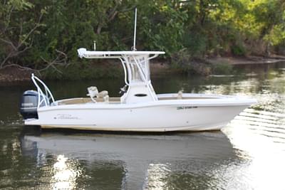 BOATZON | 2020 Pioneer 222 Sportfish