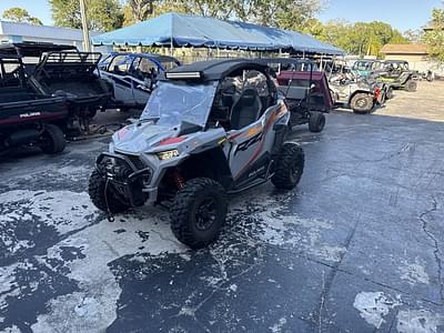 BOATZON | Polaris® RZR TRAIL S PREMIUM GHOST GRAY Premium 2023 BOATZON | Polaris® RZR TRAIL S PREMIUM GHOST GRAY Premium 2023