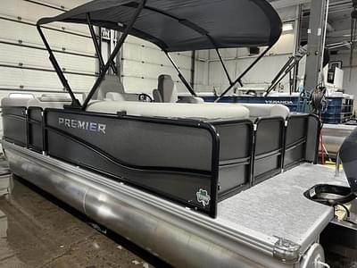 BOATZON | Premier 210 RF LIMITED LEGS 115HP BUNK TRAILER DEMO 2024