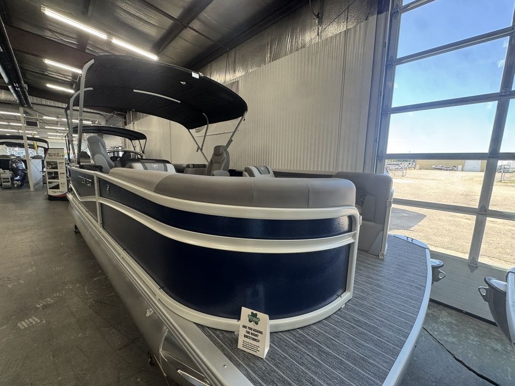 2026 Premier 220 RF 115HP BUNK TRAILER - Sold Boat