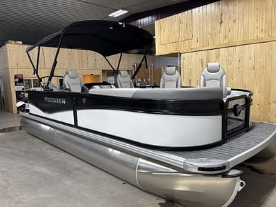 BOATZON | Premier 220 RF 150HP BUNK TRAILER 2025