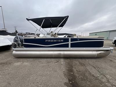 BOATZON | Premier 220 RF 150HP BUNK TRAILER 2025 BOATZON | Premier 220 RF 150HP BUNK TRAILER 2025