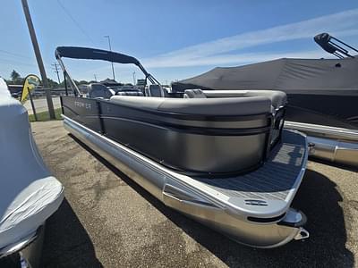 BOATZON | Premier 220 RL 90HP BUNK TRAILER 2025 BOATZON | Premier 220 RL 90HP BUNK TRAILER 2025