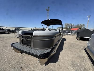 BOATZON | Premier 230 RF 150HP BUNK TRAILER 2025