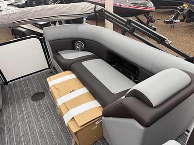 BOATZON | Premier 230 SUNSATION RF 28 2025 BOATZON | Premier 230 SUNSATION RF 28 2025